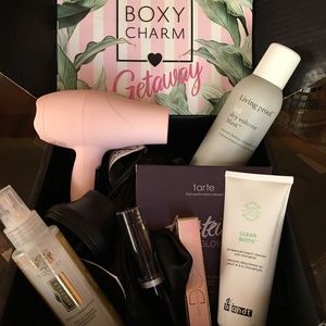 Boxy Charm “Getaway”